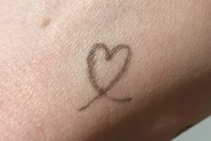 メイベリンニューヨーク ハイパーシャープ ライナー R BK-2 商品画像②