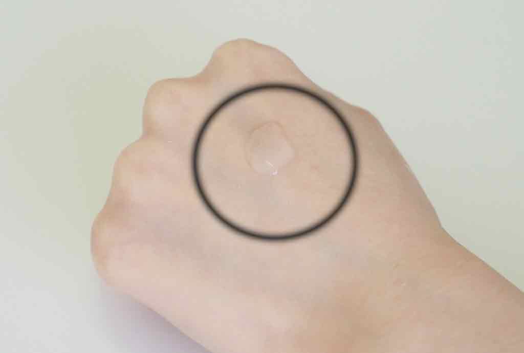 エッセンスローション