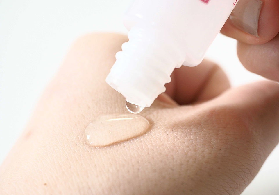 ファインビジュアル化粧水使用感写真