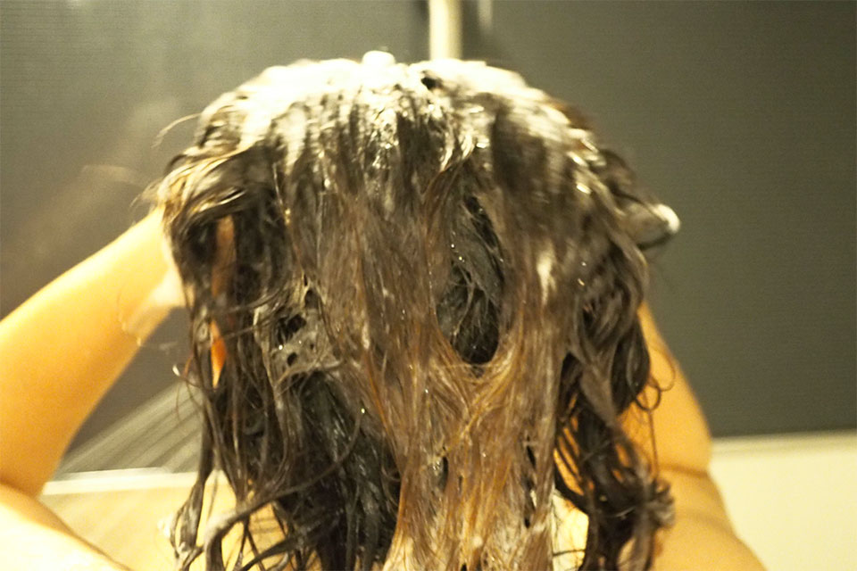 シャンプー洗浄中