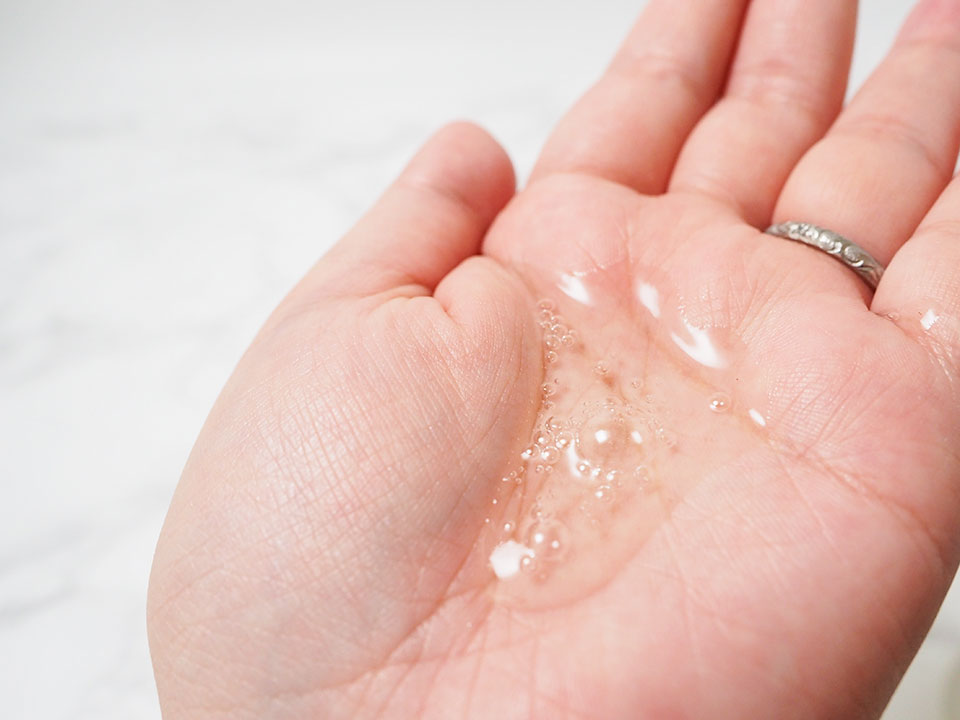 ボタニストプレミアムシャンプーのテクスチャ