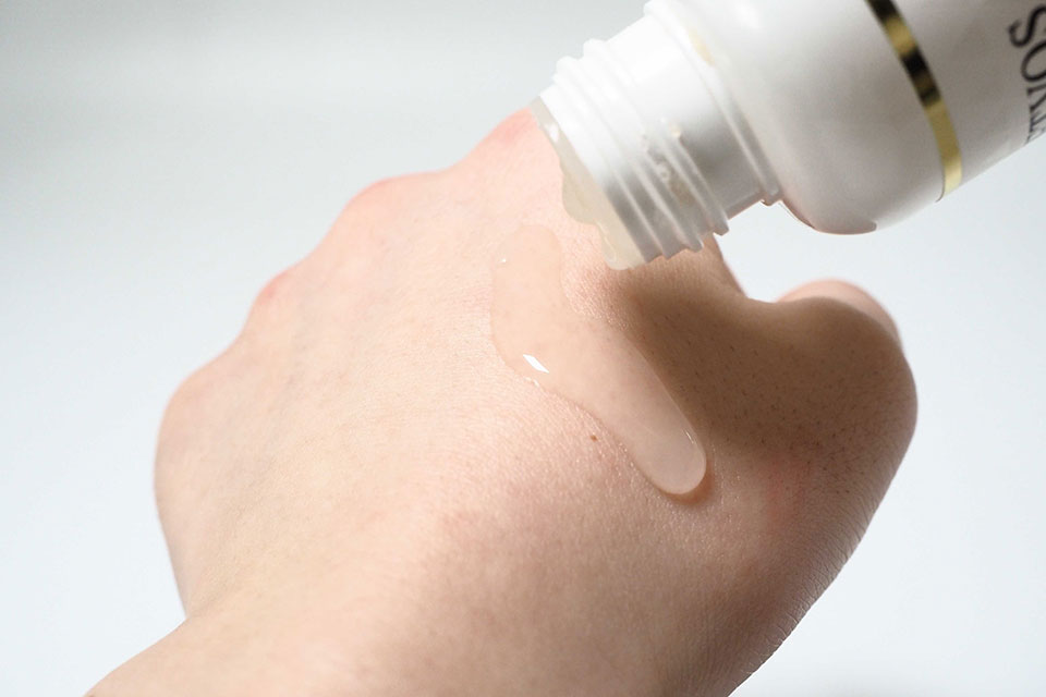 エトヴォスバイタライジングローション使用感写真