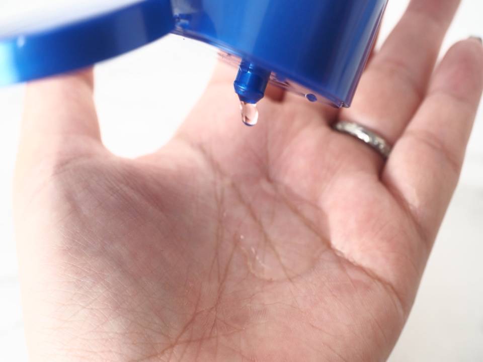 アクアレーベルホワイトケアの写真