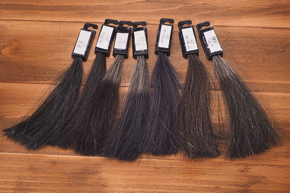 白髪染めトリートメント ブラック系の仕上がり