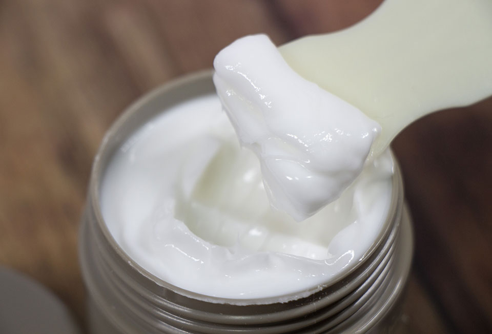 保湿クリームの写真