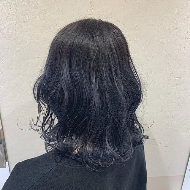 ブルージュヘアカラー厳選 暗髪もハイトーンもかわいいトレンド感抜群の髪色をご紹介 Roccogirl ブルージュヘアカラー厳選 暗髪もハイトーンもかわいいトレンド感抜群の髪色をご紹介 Roccogirl